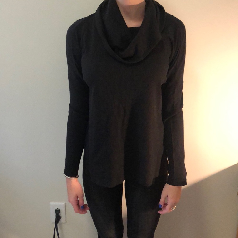 Cowel neck